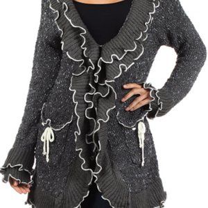 Ruffled Cardigan with Two Pockets
